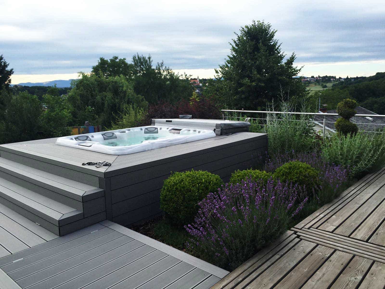 How to Incorporate Hydrotherapy into a Busy RoutineImage